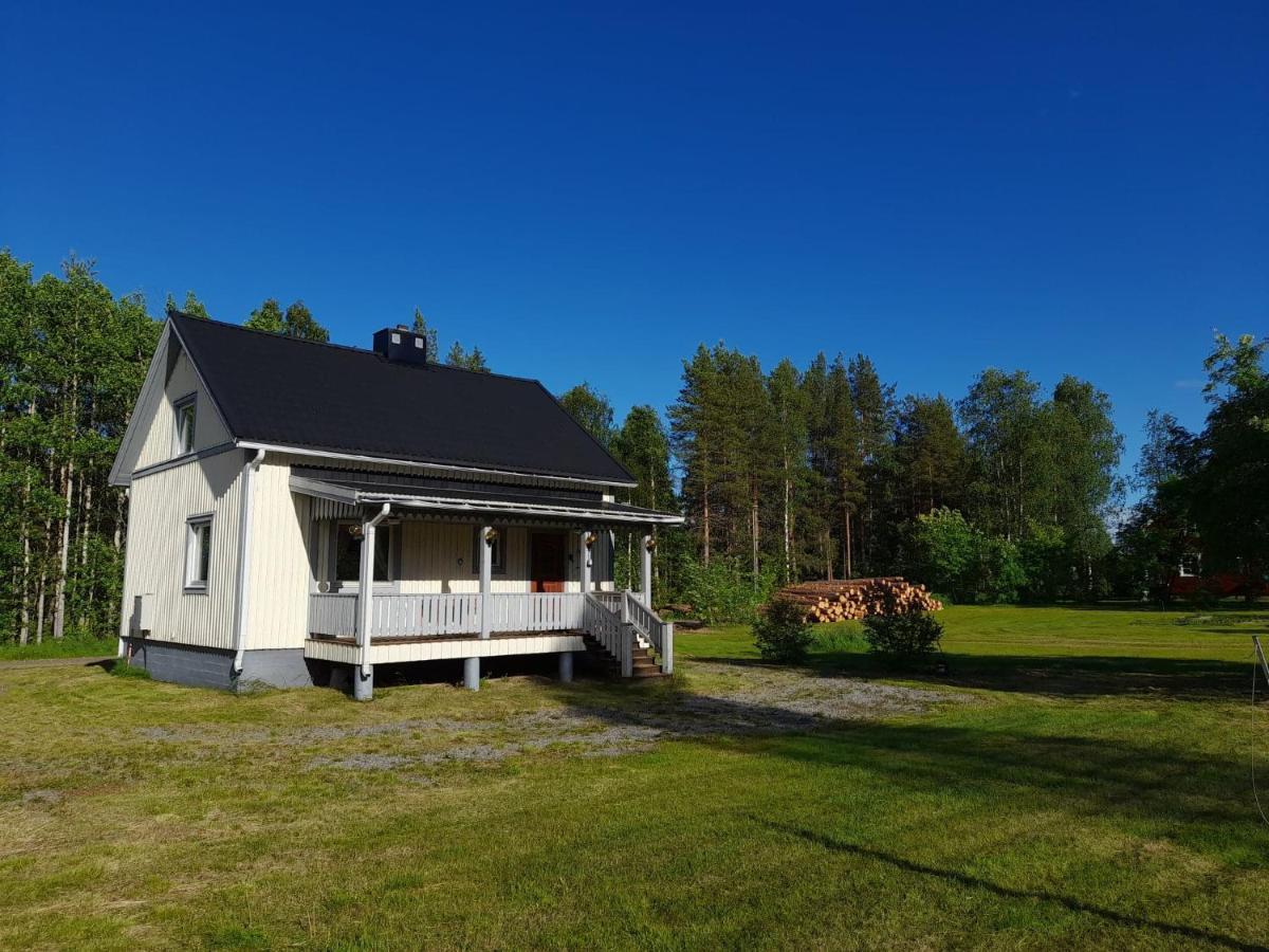 House Next Door The Arctic Circle Villa Overkalix Bagian luar foto